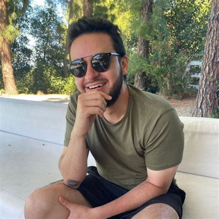 Alejandro Salomon Biography, Age, Height, Wife, Net Worth, Family