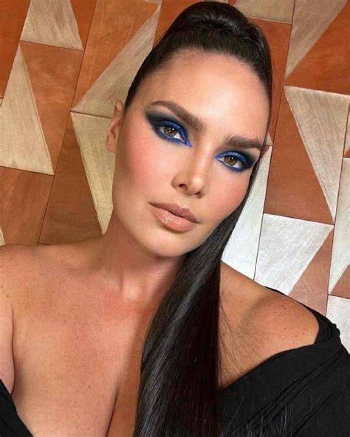 Candice Huffine Biography, Age, Height, Husband, Net Worth, Family