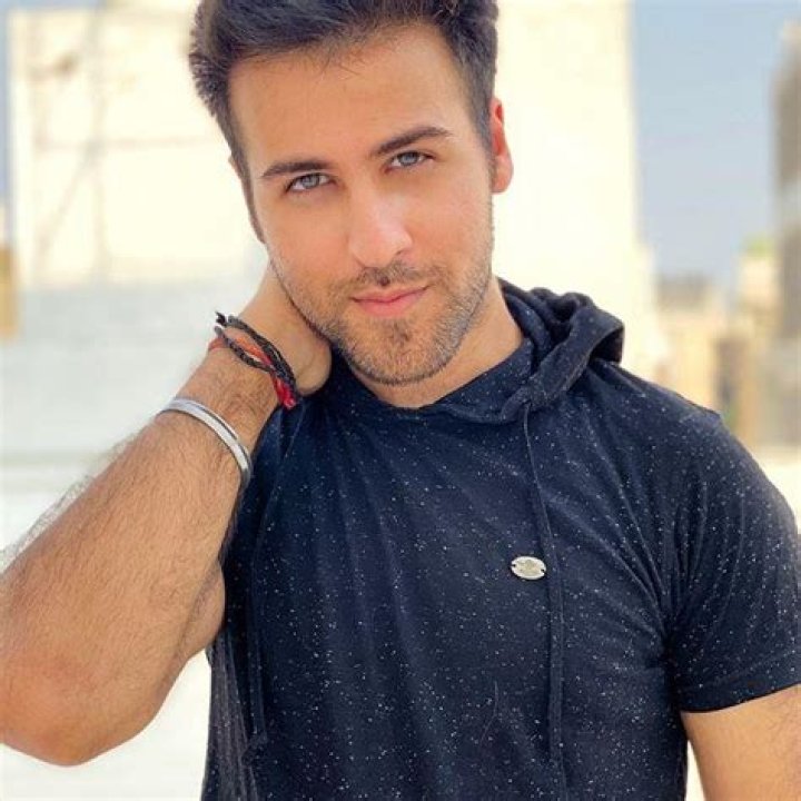 Ritvik Arora Biography, Age, Height, Wife, Net Worth, Family
