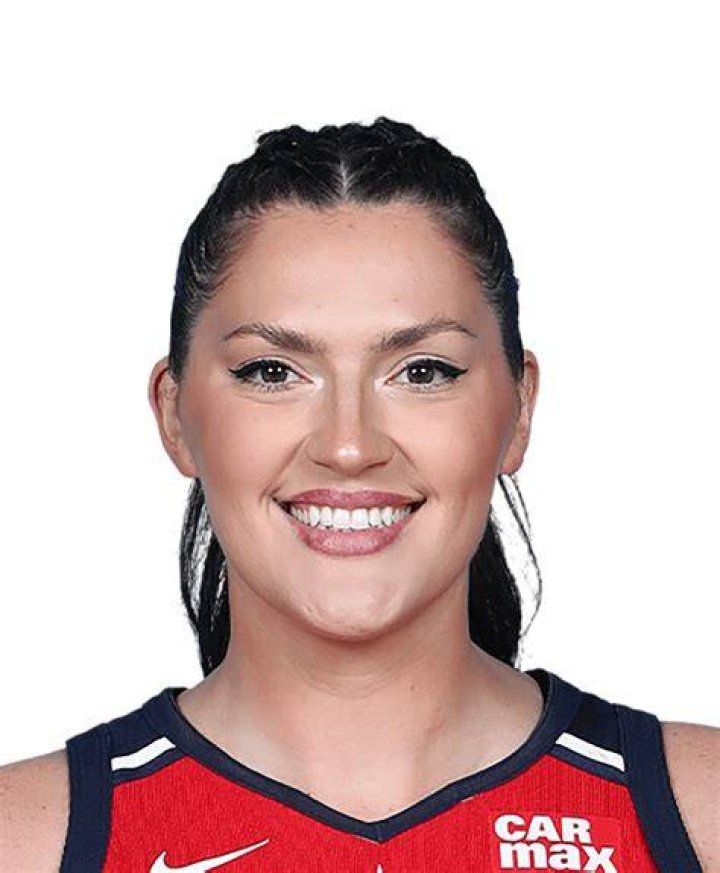Stefanie Dolson Biography, Age, Height, Husband, Net Worth, Family
